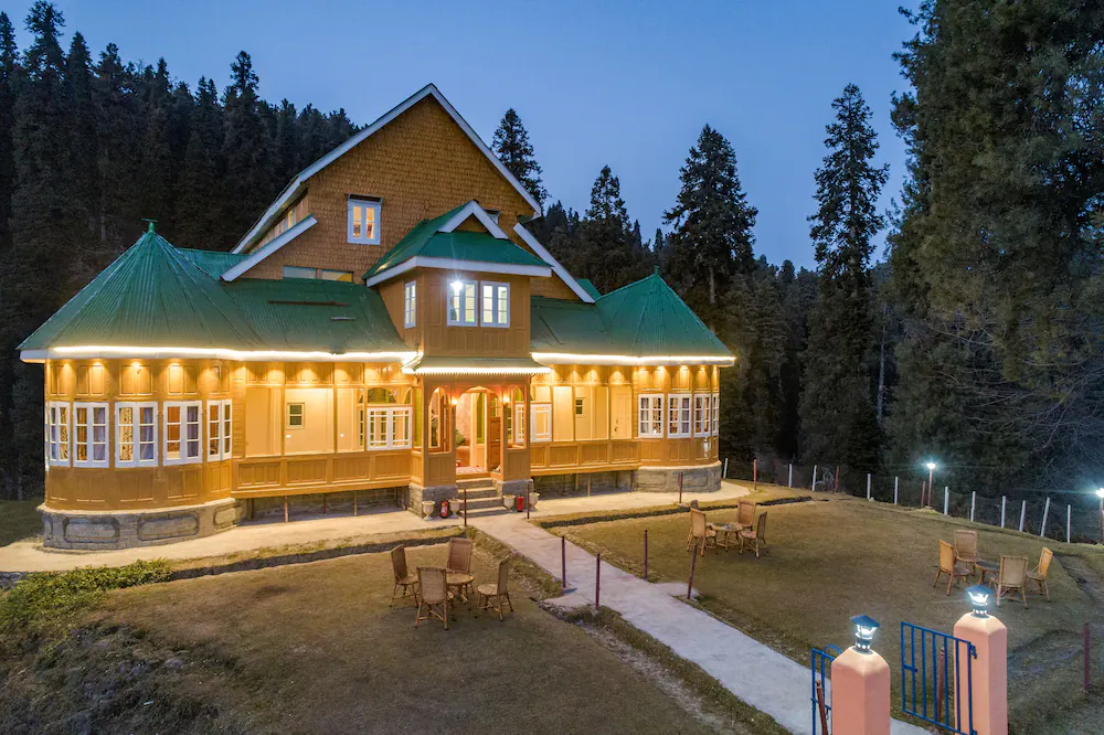 Hotel Gulmarg Ski Hill Resort