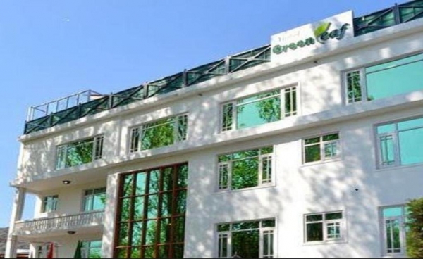 Hotel Green Leaf